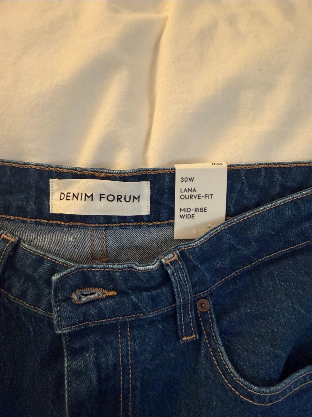 Denim Forum Wide-Leg Lana Jeans in Dark Blue